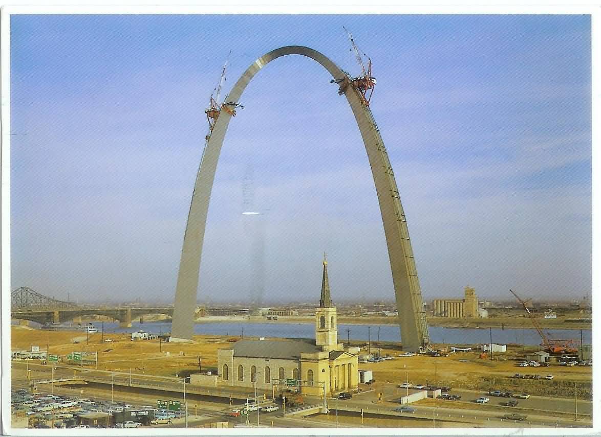 Gateway Arch Monument During Construction