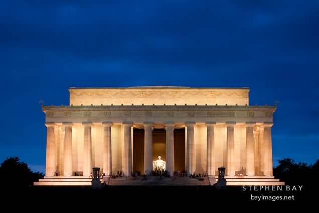 Lincoln Memorial Illuminated At Night