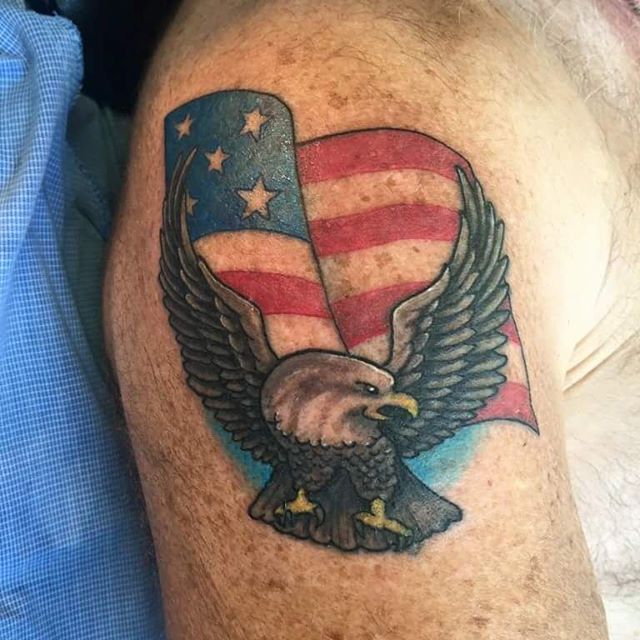 Nice US Patriotic Tattoo On Shoulder