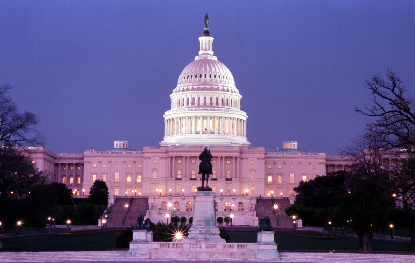 Night Picture Of United States Capitol