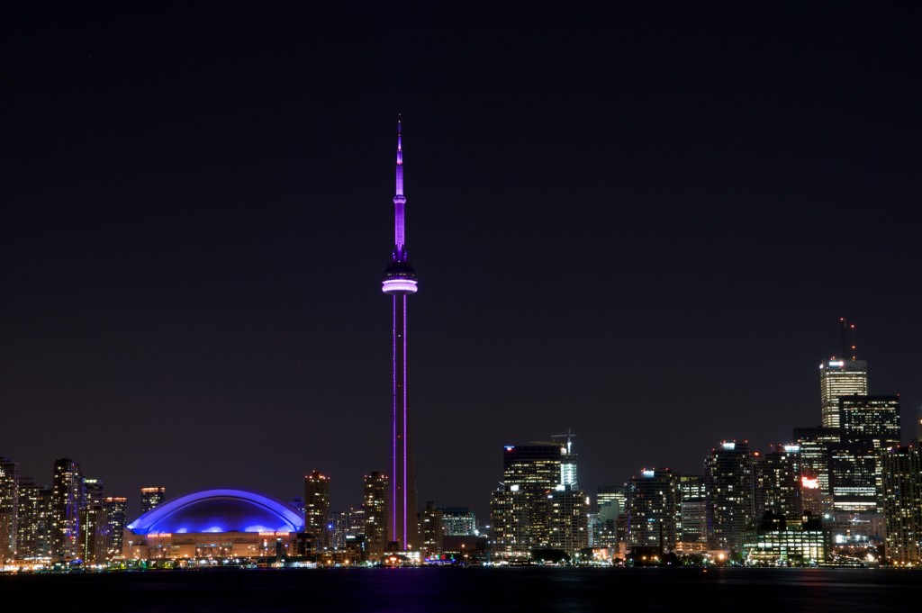 Night View Image Of The CN Tower In Ontario