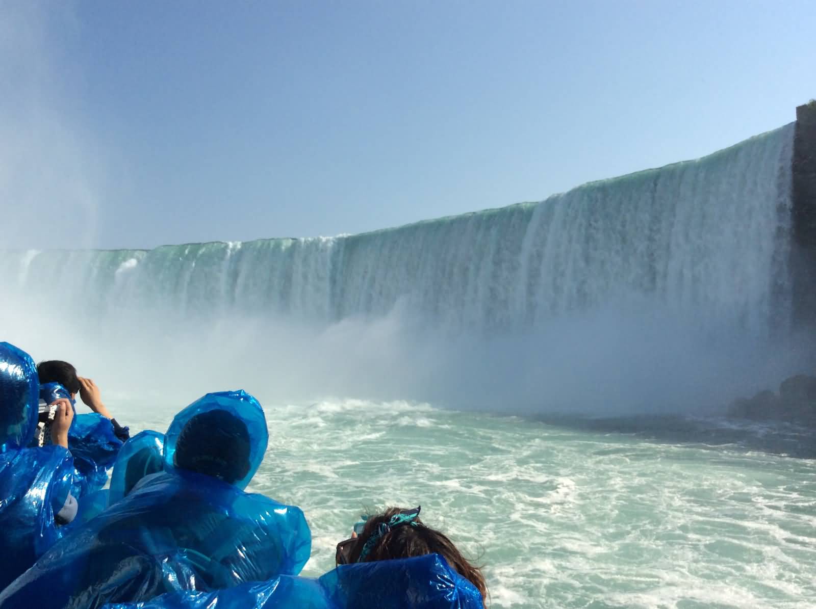 People View The Sightseeing Of Niagara Falls