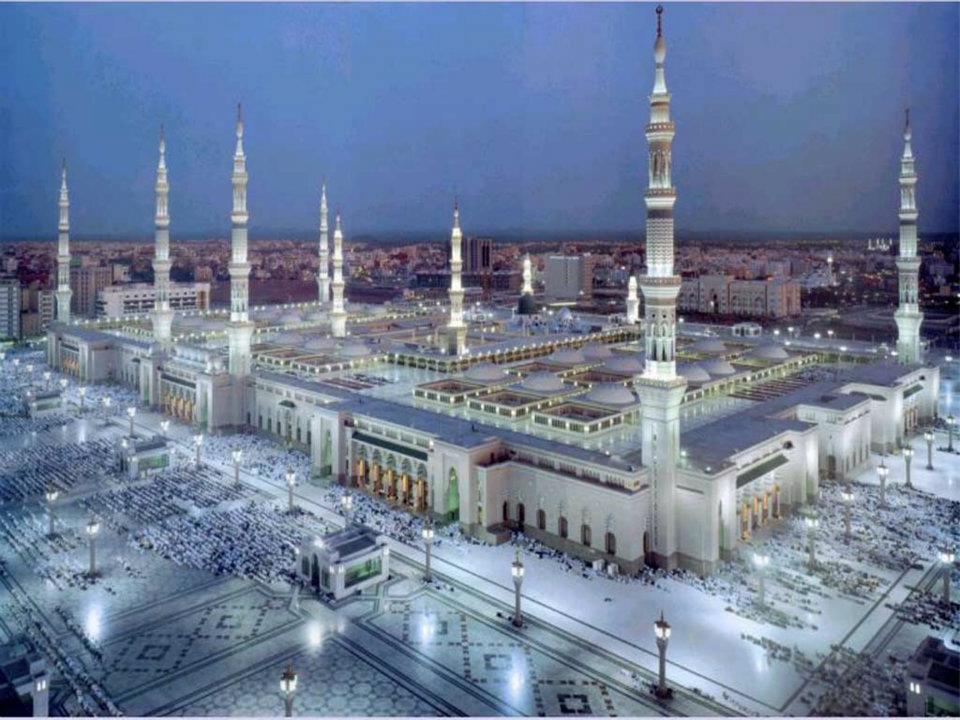 Photo Of Masjid al-Haram In Saudi Arabia At Dusk