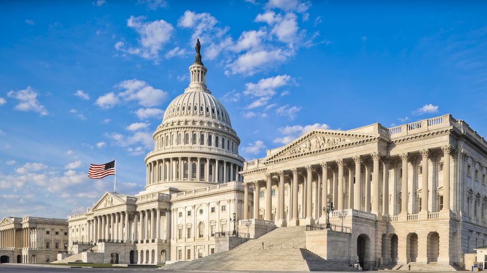 Side View Image Of United States Capitol