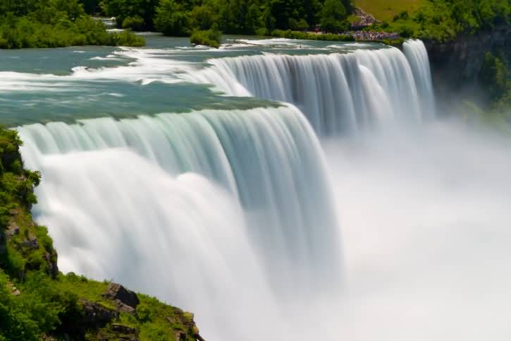 Side View Niagara Falls