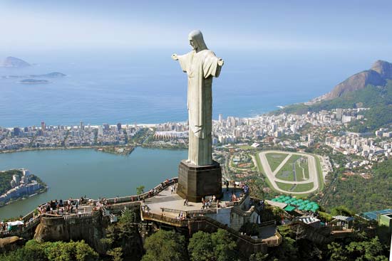 Side View Of The Christ the Redeemer
