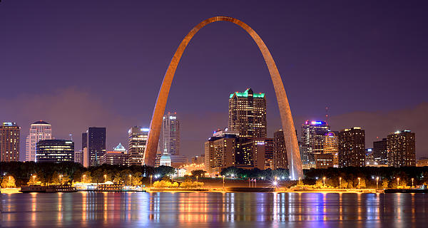St Louis Skyline And Gateway Arch At Night