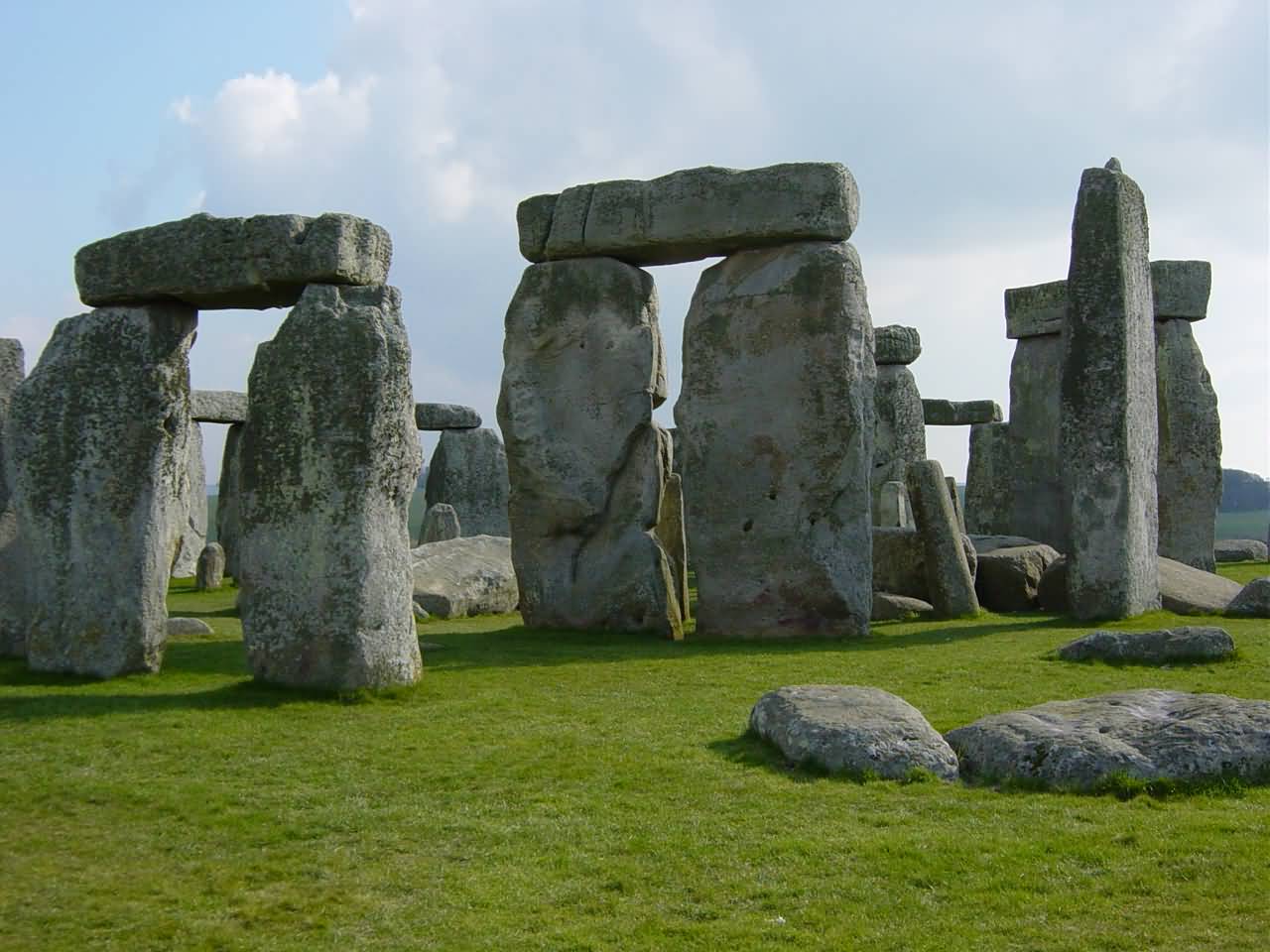 Stonehenge Rocks Closeup Picture