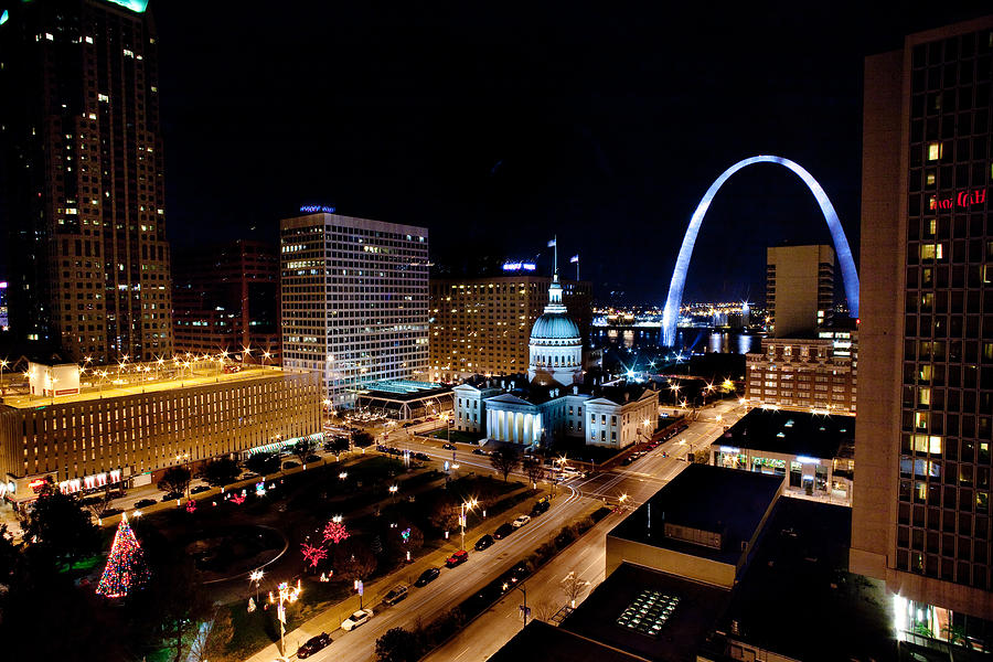 The Gateway Arch And St Louis By Night