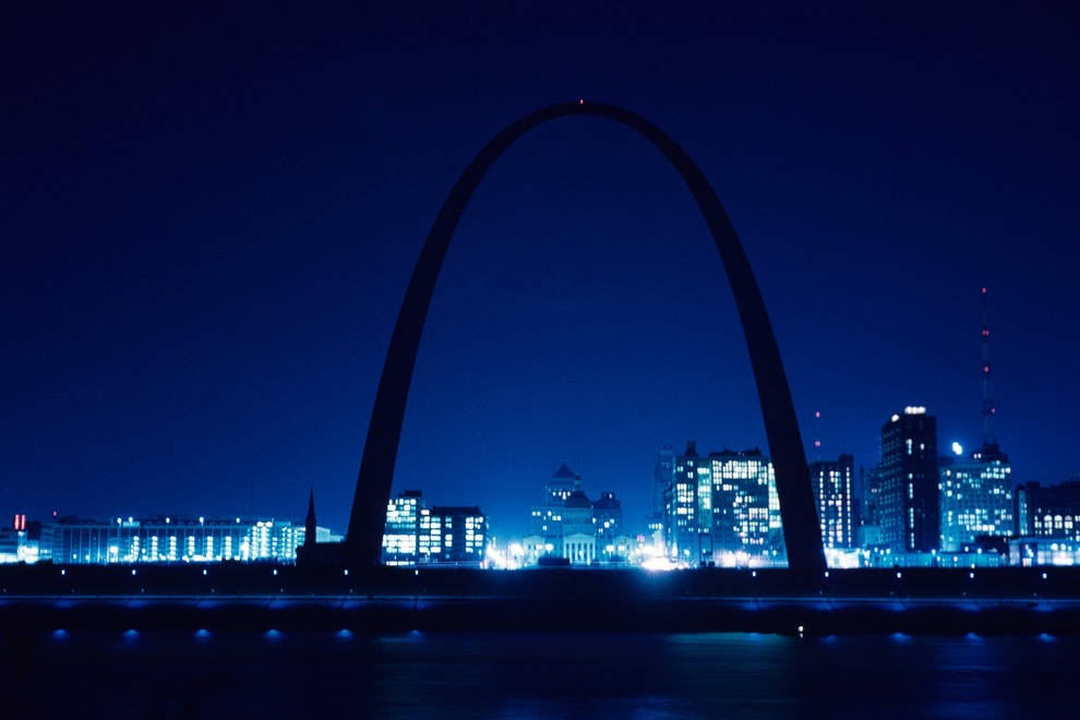 The Gateway Arch In Saint Louis Night View