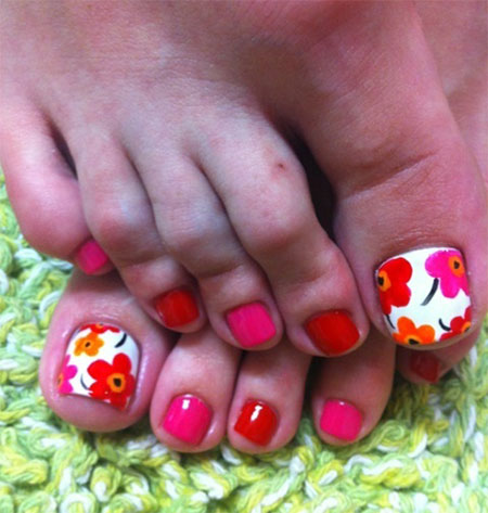 Beautiful Spring Flowers For Toe Nails