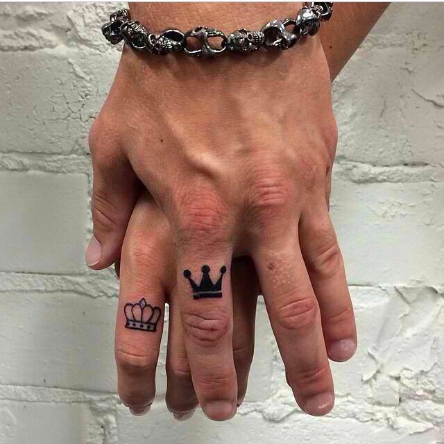 Black Crown Tattoos On Fingers For Couple