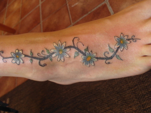 Daisy Flowers Tattoo On Right Ankle