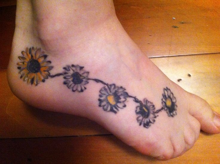 Girl Right Foot Daisy Flowers Tattoos