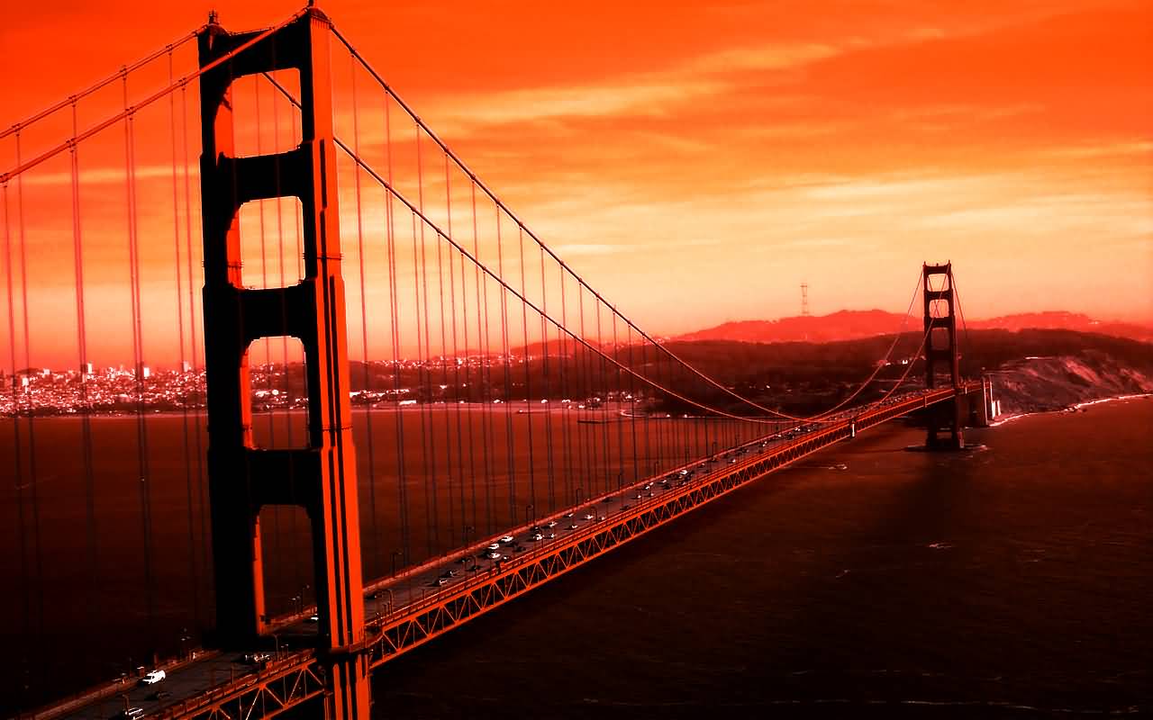 Golden Gate Bridge Looks Amazing During Sunset