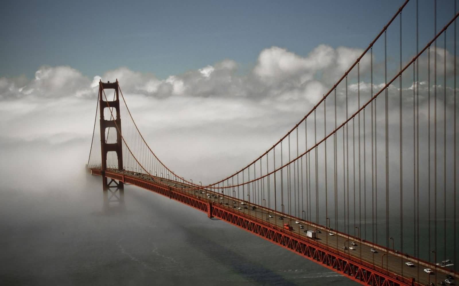 Golden Gate Bridge Looks Beautiful With Clouds