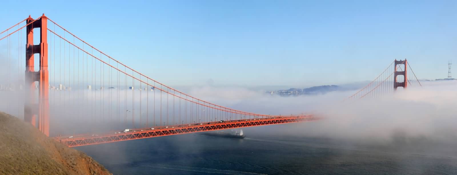 Golden Gate Bridge With Fog Cloud