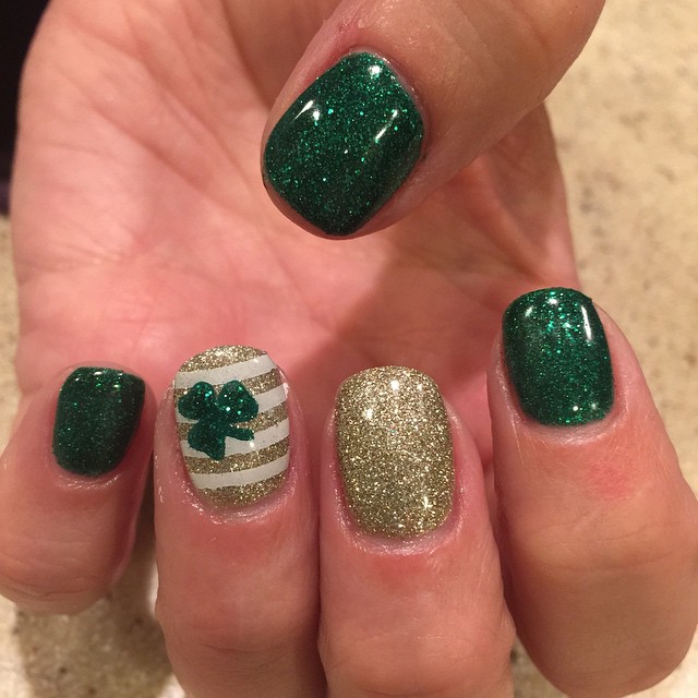 Green Glitter Gel Shamrock Leaf Saint Patrick's Day Nail Art
