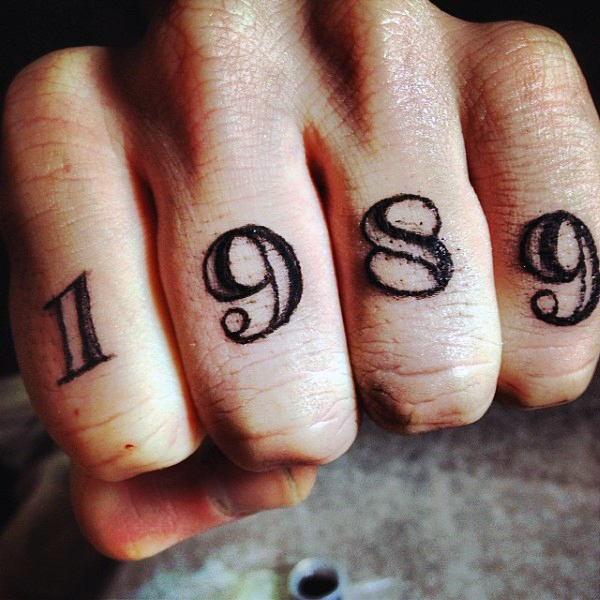 Knuckle Year Date Tattoo Ideas For Men