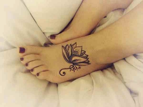 25+ Black And White Flower Foot Tattoo