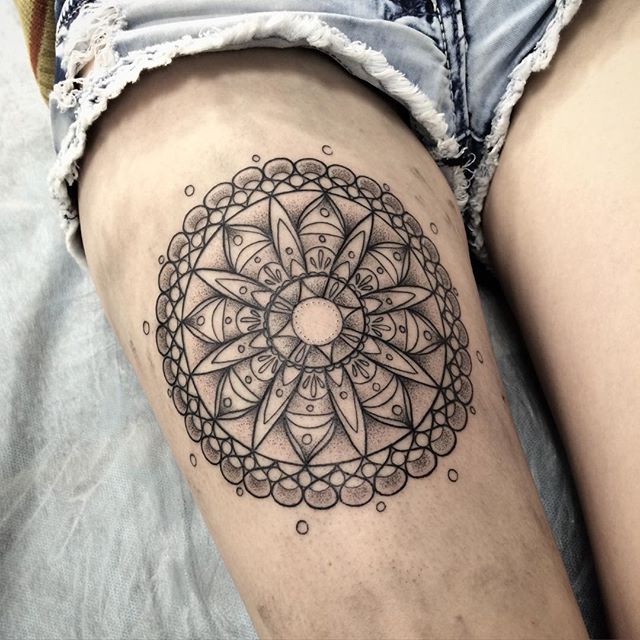 Lovely Grey Mandala Tattoo On Thigh