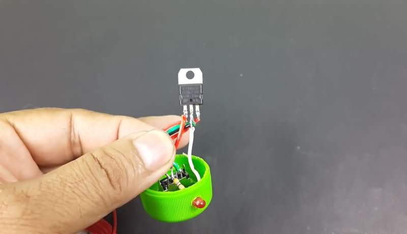 Make A Mobile Phone Charger At Home (8)