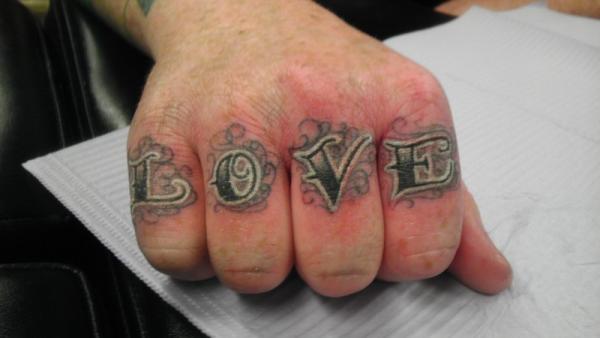 Man Knuckle Love Tattoo