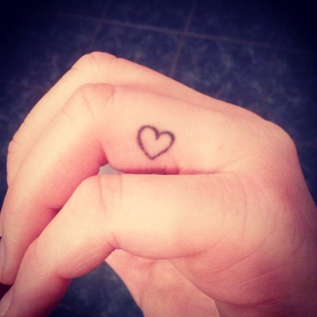 Nice Heart Finger Tattoo