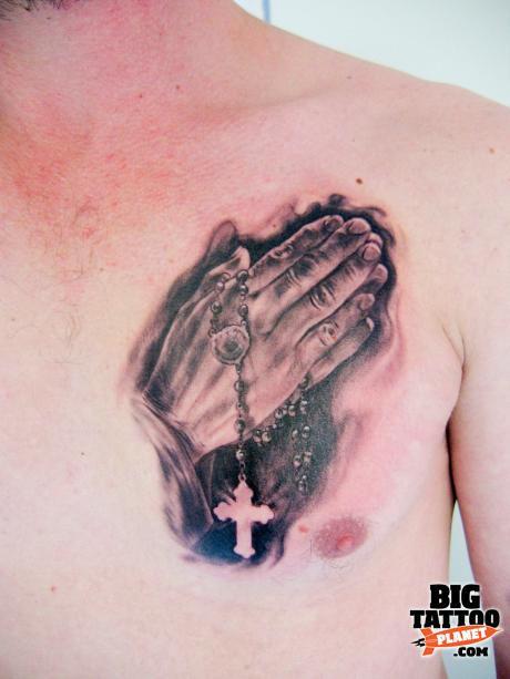 Realistic Praying Hands With Rosary Tattoo On Chest