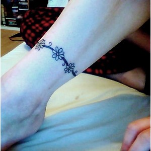 Small Daisy Flowers Tattoo On Ankle