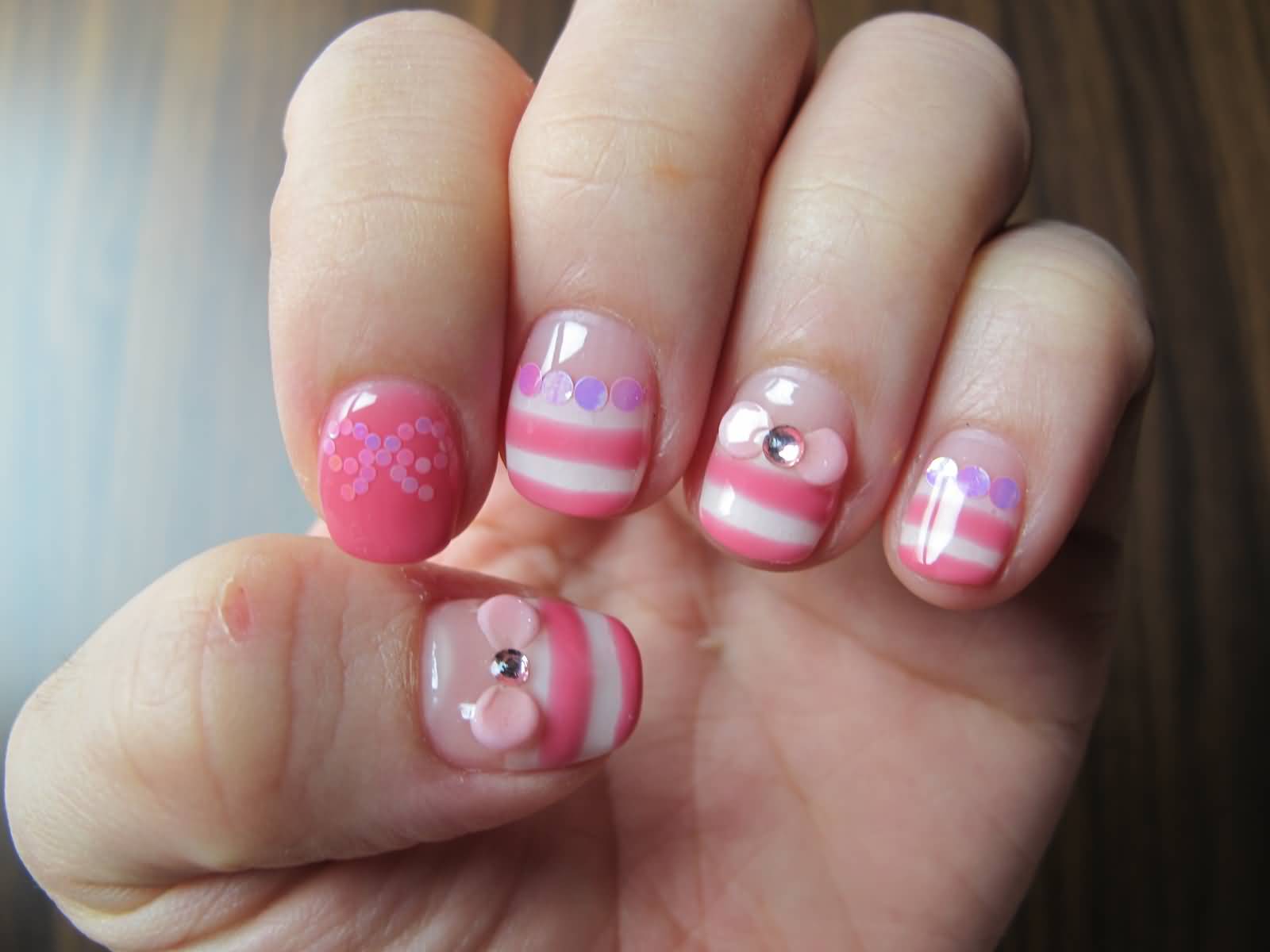 Sweet Pink And White Gel Stripes And 3D Bow Nail Art