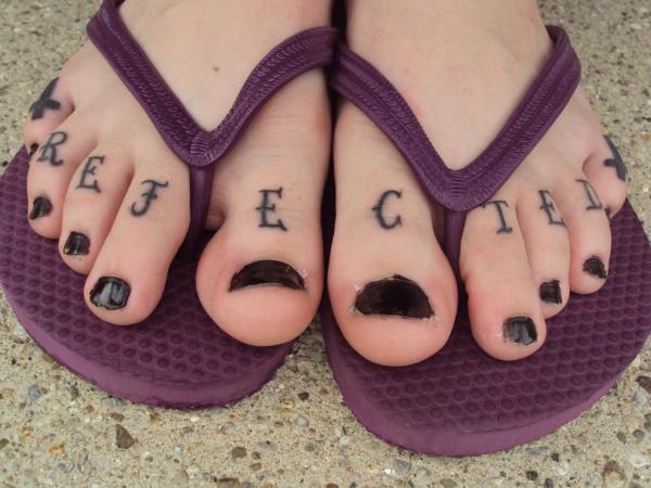 Toes Rejection Tattoo For Girls