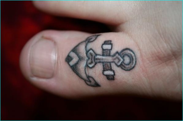 Traditional Anchor Toe Tattoo