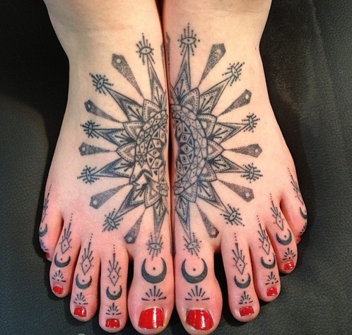 Unique Toes Tattoo For Girls