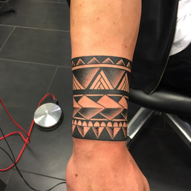 Wonderful Tribal Bracelet Tattoo On Wrist For Men