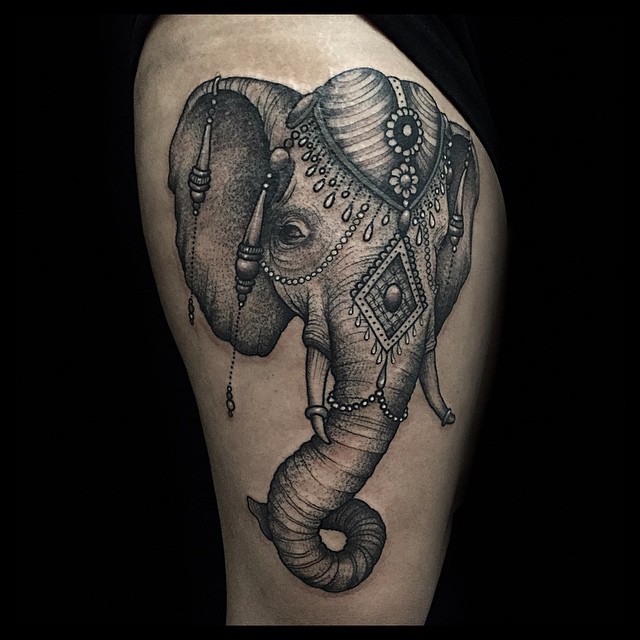 Black And Grey 3D Indian Elephant Head Tattoo On Thigh
