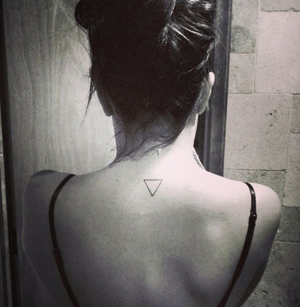 Black Outline Triangle Tattoo On Girl Upper Back