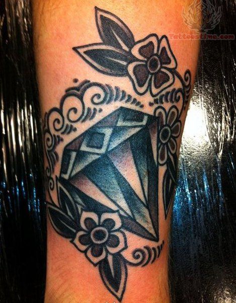 Black and Grey Traditional Diamond Tattoo On Leg