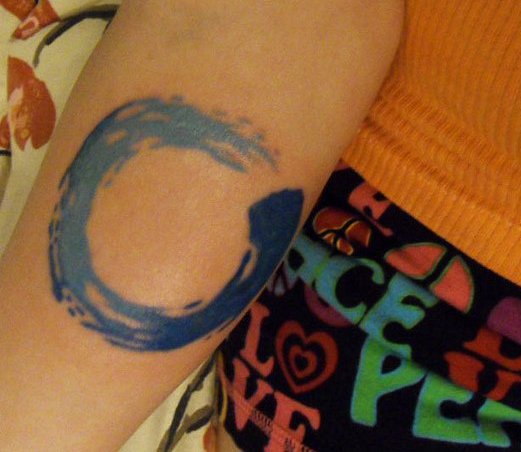 Blue Ink Zen Circle Tattoo Design For Sleeve