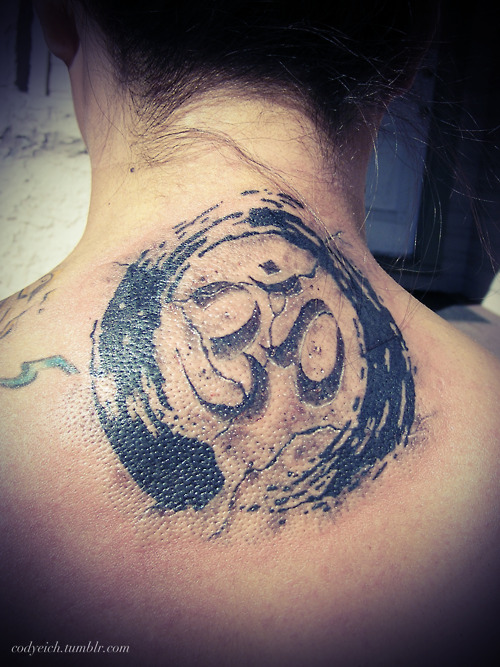 Cool Zen Circle With Om Tattoo On Upper Back