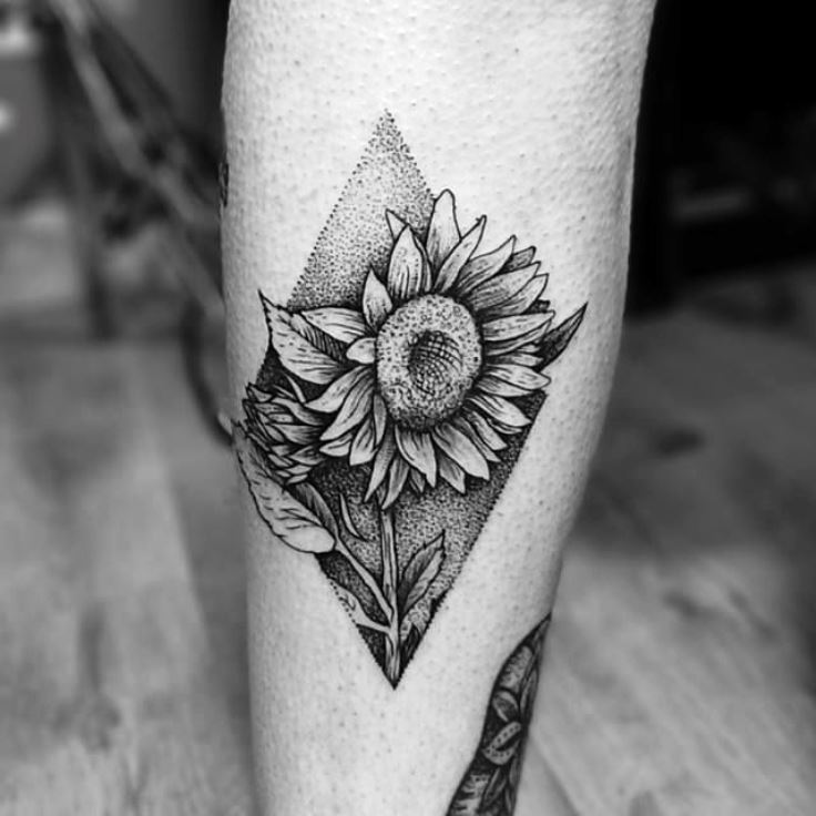 Dotwork Sun Flower tattoo On Arm