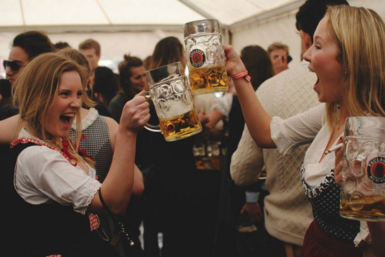 Girls Celebrating Oktoberfest With Beer