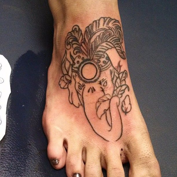 Inspiring Black Outline Elephant Head Tattoo On Girl Right Foot