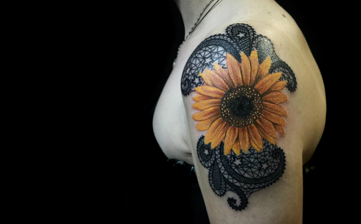 Lace And Realistic Sunflower Tattoo On Left Shoulder