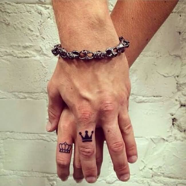 Latest Crown Finger Tattoo For Couple