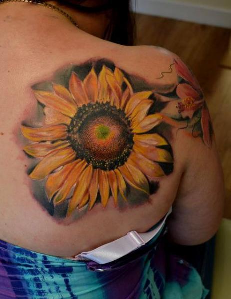 Realistic Sunflower Tattoo On Right Back Shoulder by Piranha