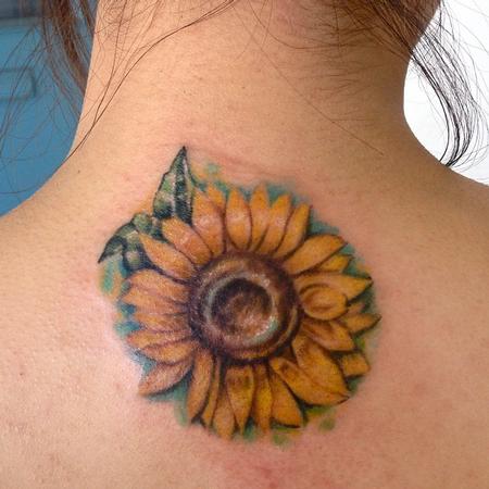 Realistic Sunflower Tattoo On Upper Back