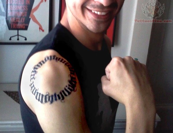 Unique Ambigram Zen Circle Tattoo On Man Right Shoulder