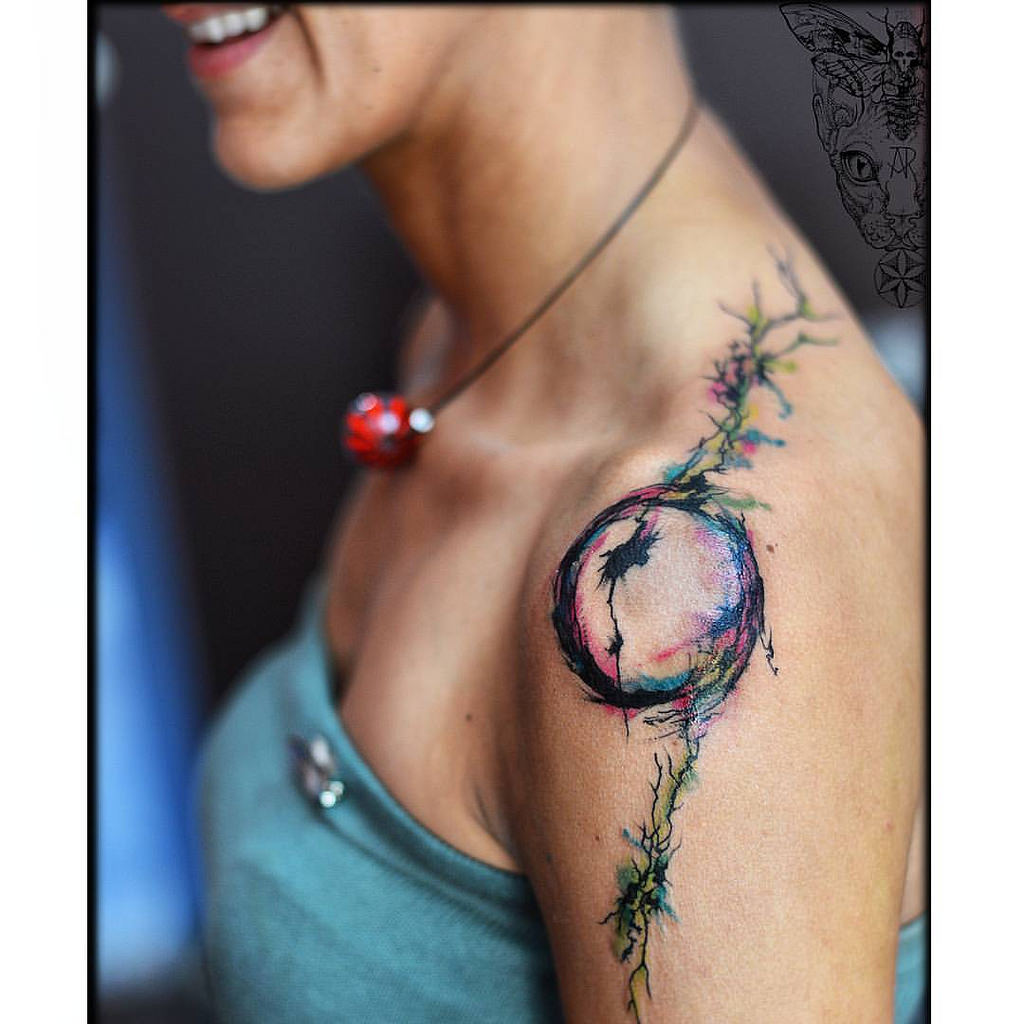 Unique Watercolor Zen Circle Tattoo On Girl Left Shoulder