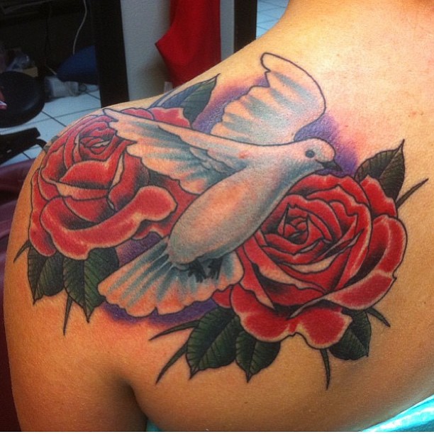 White Dove And Red Roses Tattoo On Left Back Shoulder